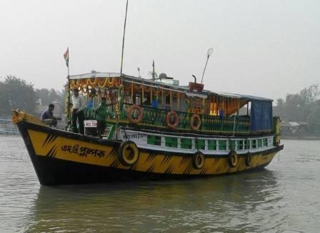 Sundarban houseboat package